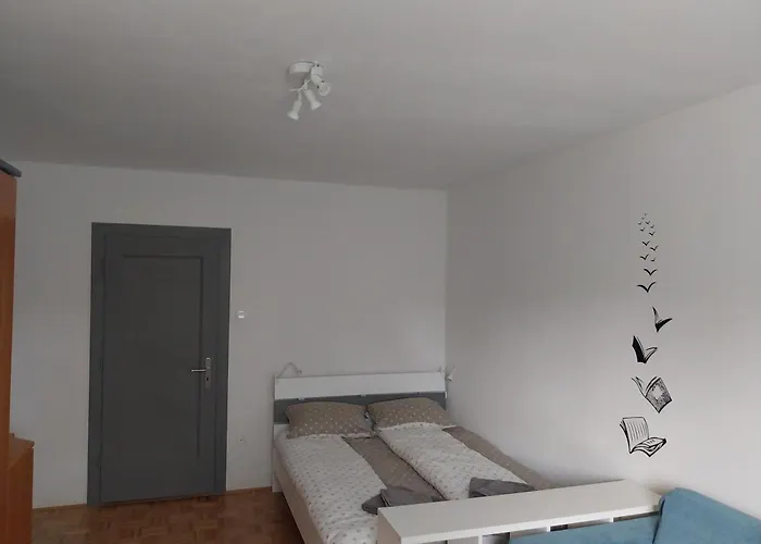 Starling Loka * Škofja Loka